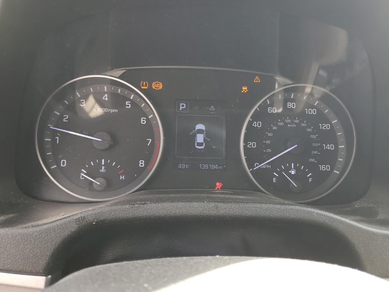 2018 Hyundai Elantra - Image 9