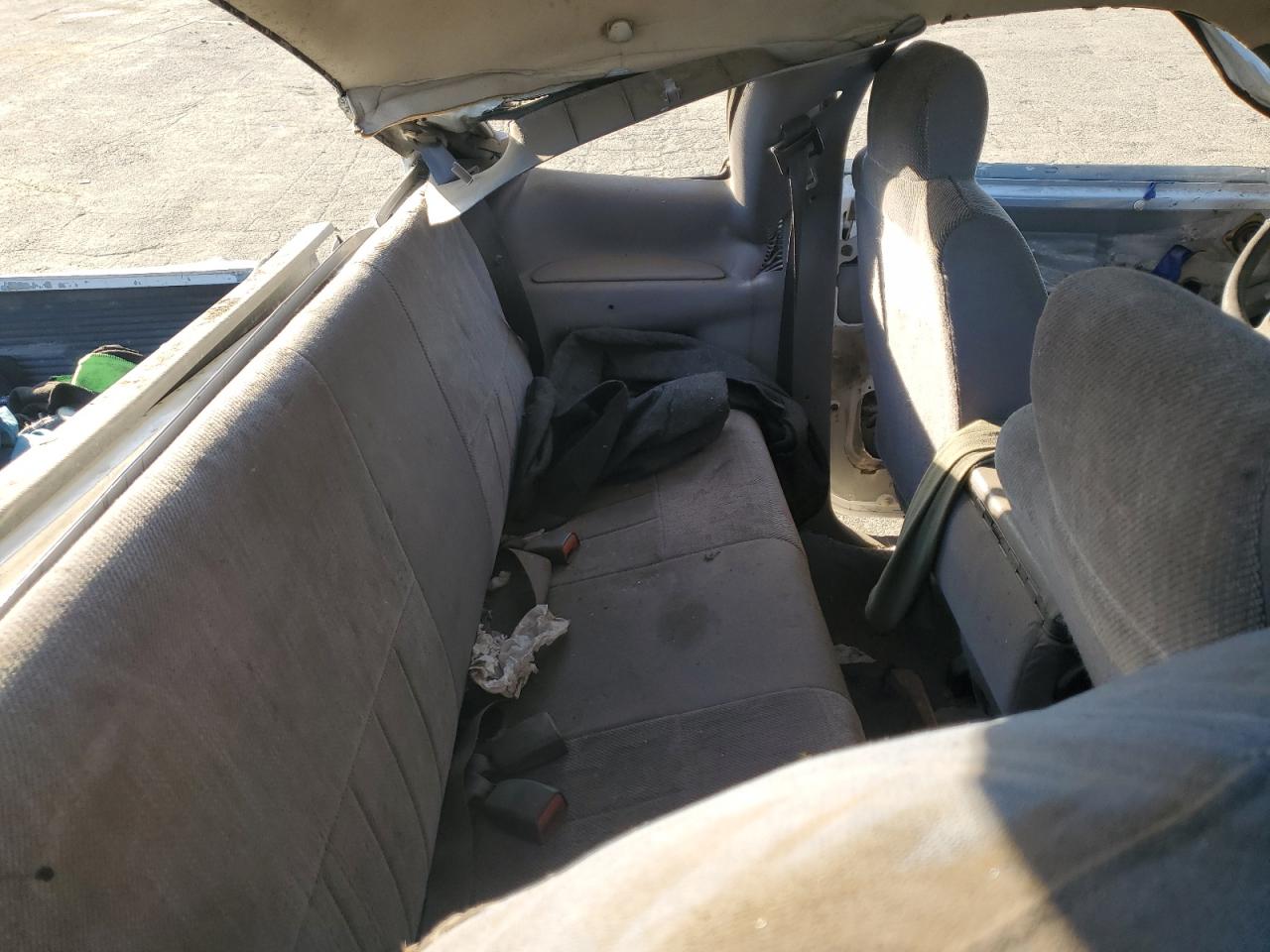 1997 Dodge RAM - Image 10