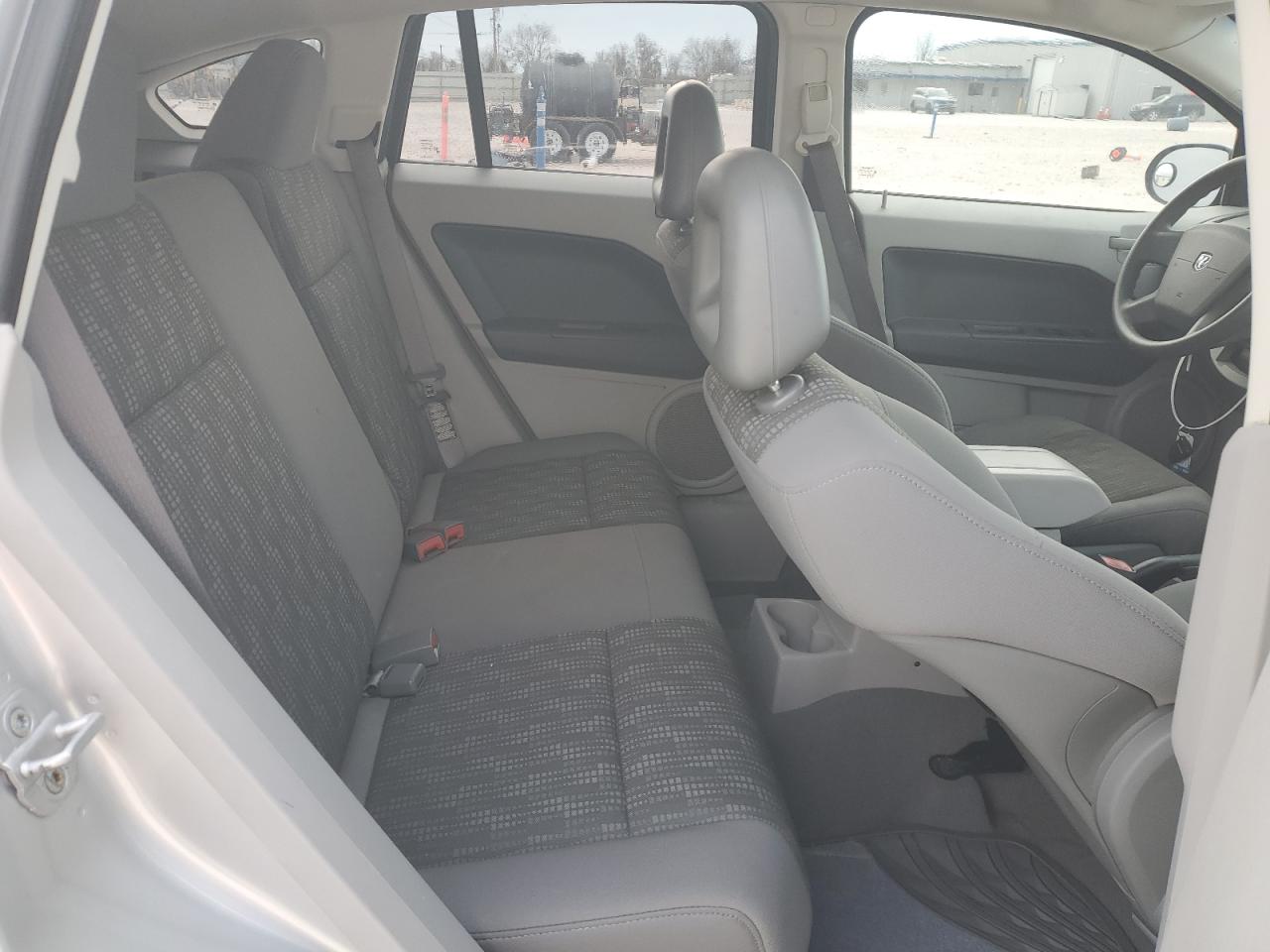 2007 Dodge Caliber - Image 11