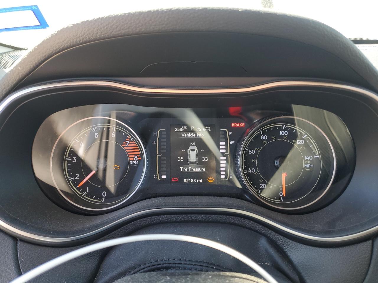 2020 Jeep Grand Cherokee - Image 9