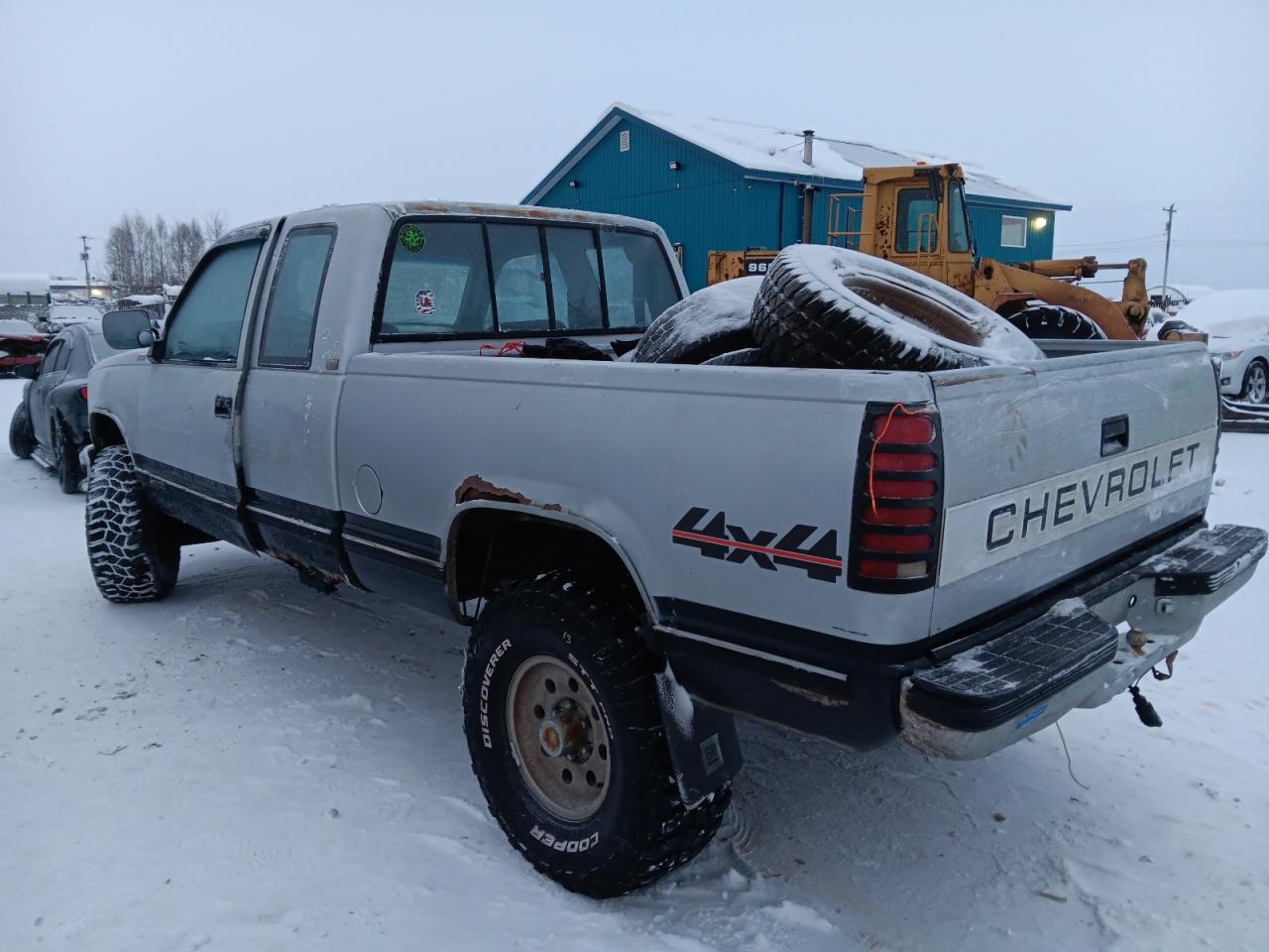 1989 Chevrolet GMT-400 - Image 2