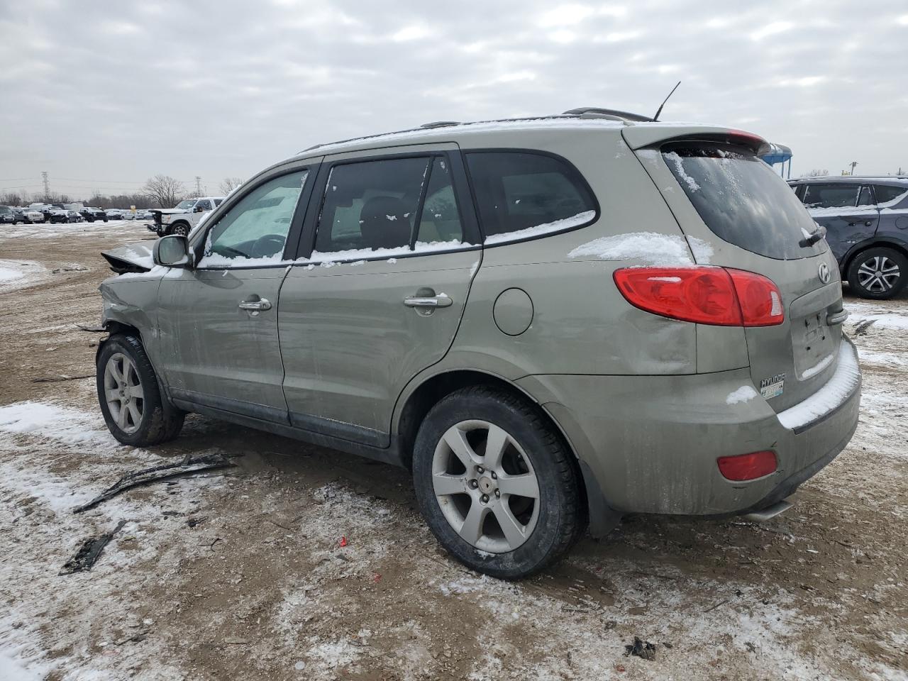 2009 Hyundai Santa Fe - Image 2