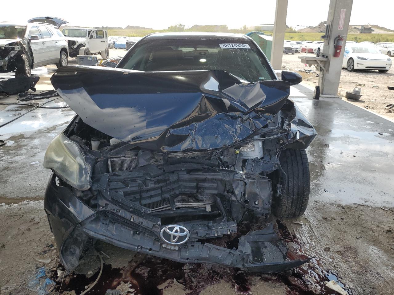 2015 Toyota Camry - Image 5