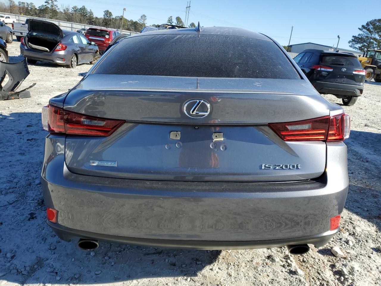 2016 Lexus IS - Image 6