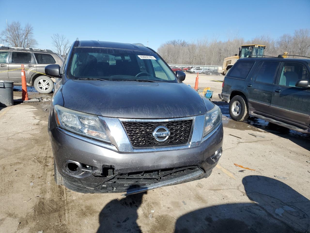 2016 Nissan Pathfinder - Image 5