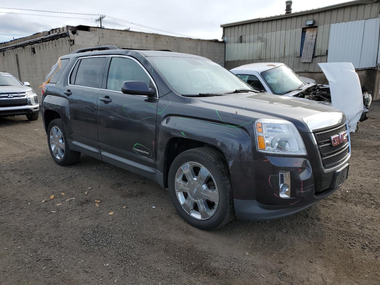 2015 GMC Terrain - Image 4