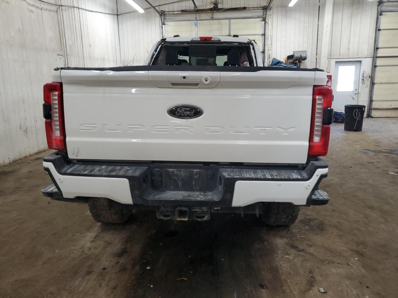 2023 Ford F350 - Image 6