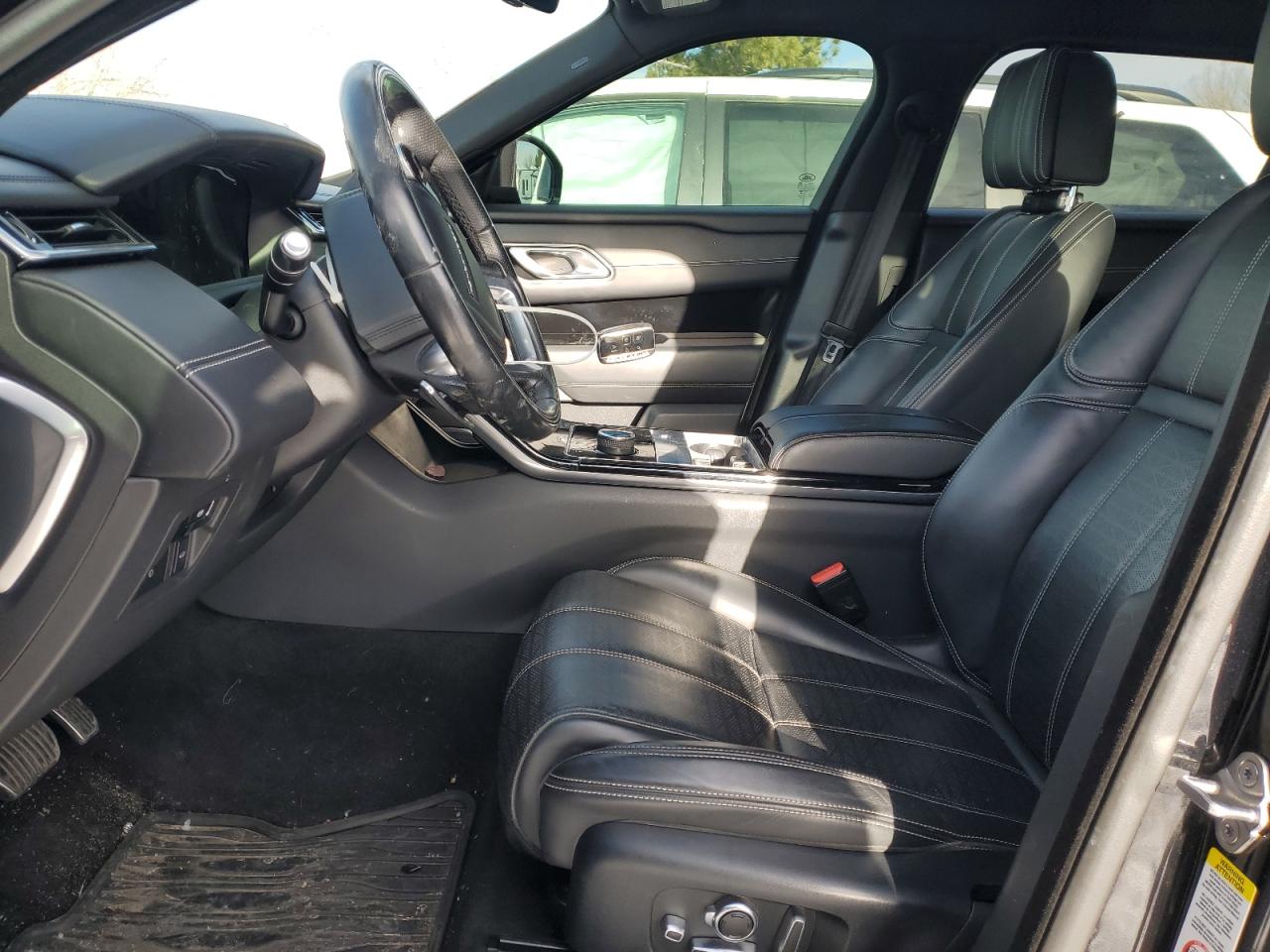 2018 Land Rover Range Rover - Image 7