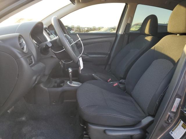  NISSAN VERSA 2015 Сірий