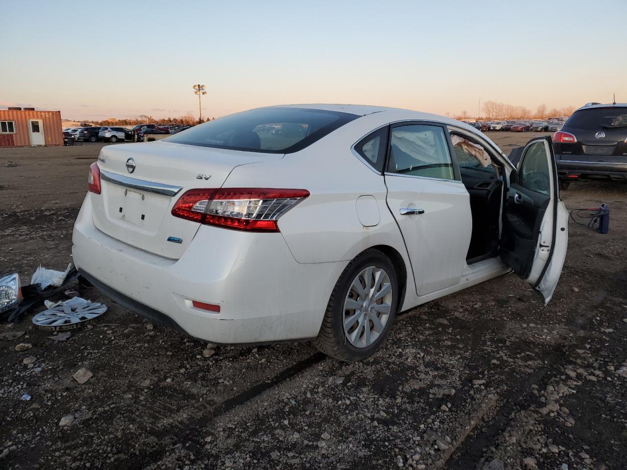 2014 Nissan Sentra - Image 3