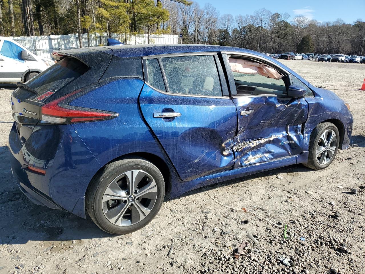 2019 Nissan Leaf - Image 3