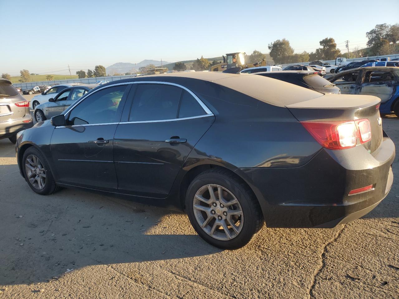 2015 Chevrolet Malibu - Image 2