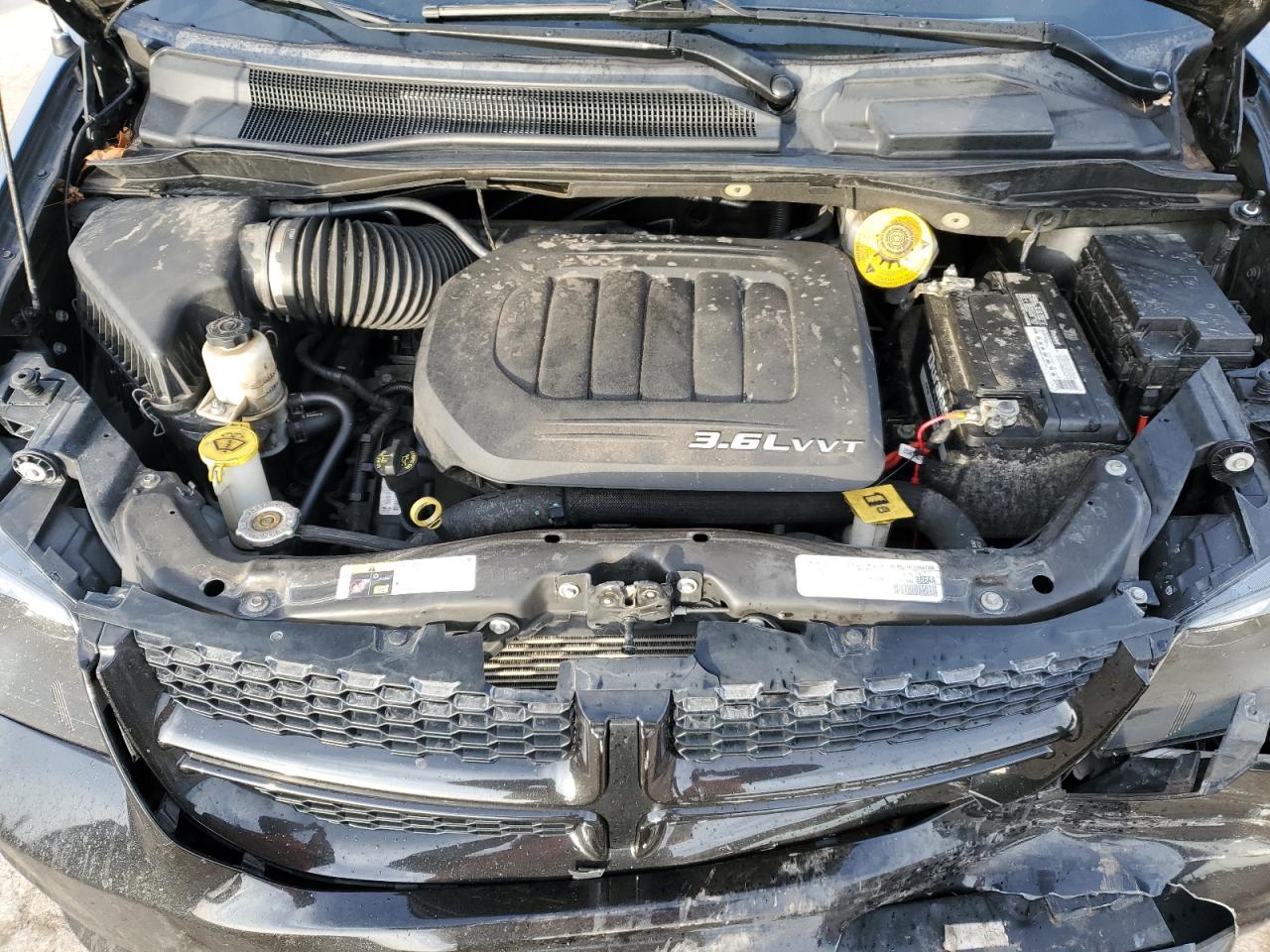 2017 Dodge Caravan - Image 14
