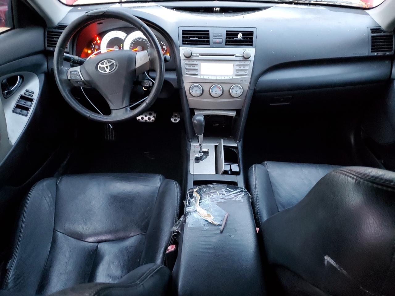 2011 Toyota Camry - Image 8