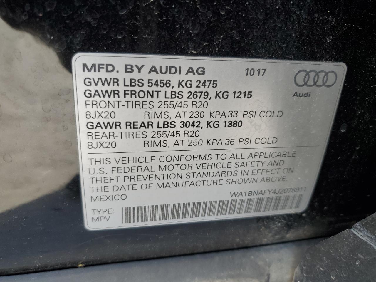 VIN: WA1BNAFY4J2078911 2018 AUDI Q5