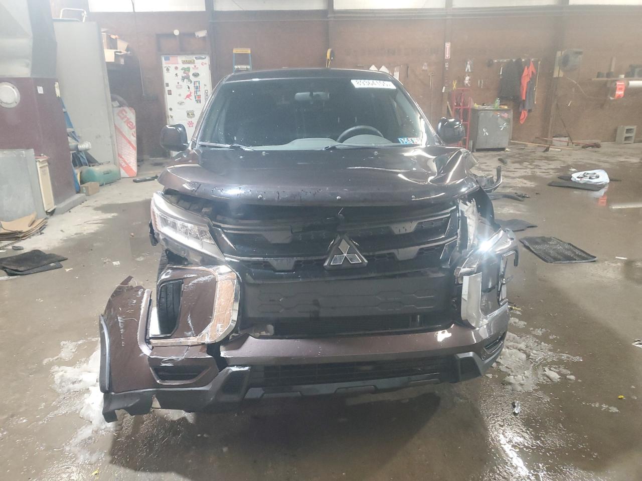 2020 Mitsubishi Outlander - Image 5