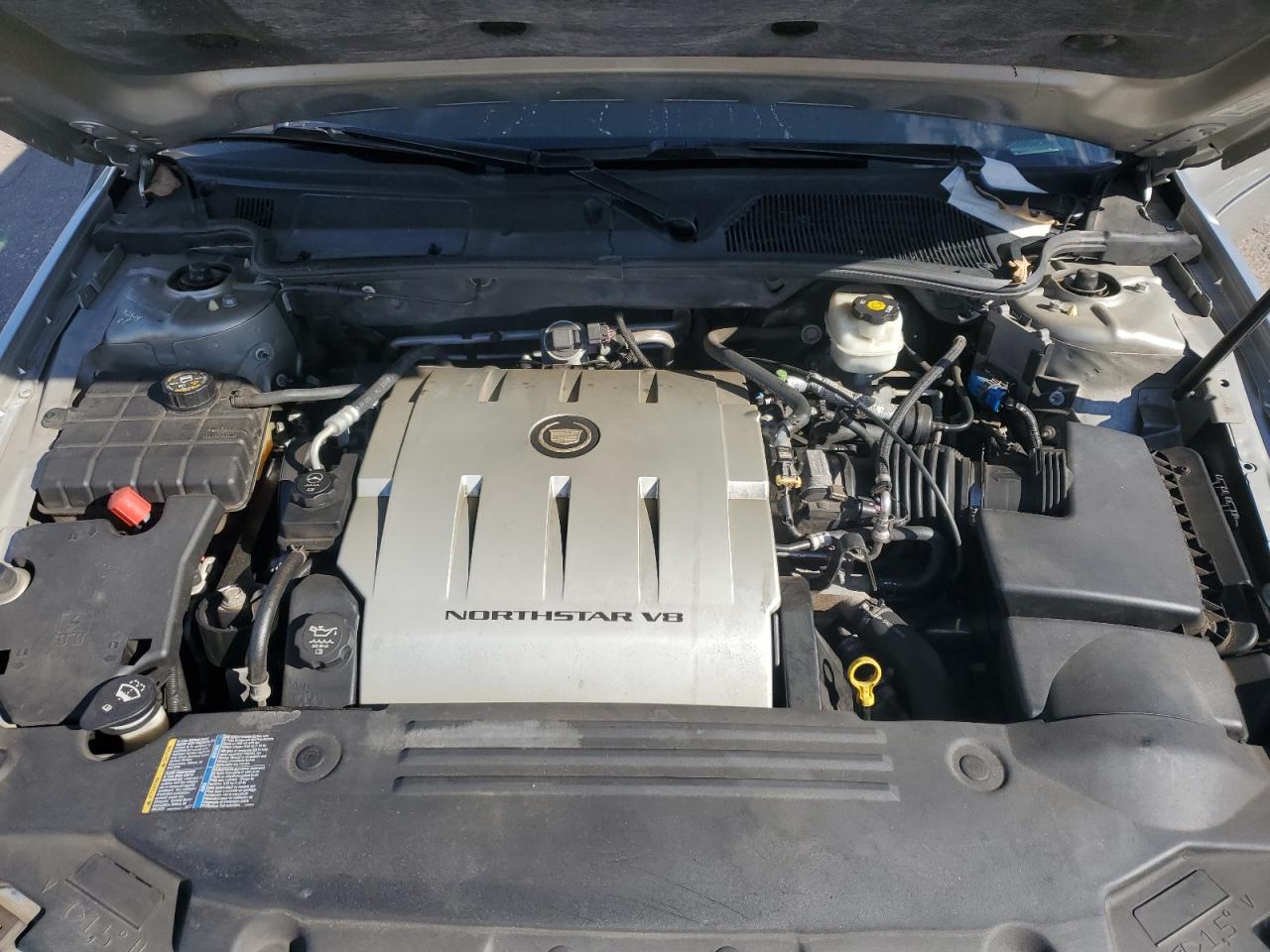 2007 Cadillac DTS - Image 11