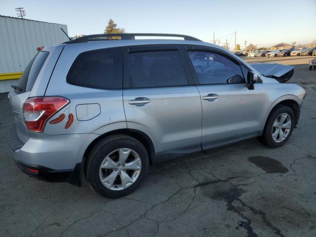  SUBARU FORESTER 2014 Серебристый