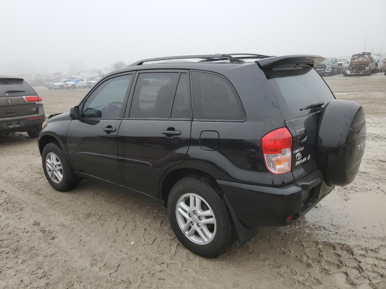 2002 Toyota RAV 4 - Image 2