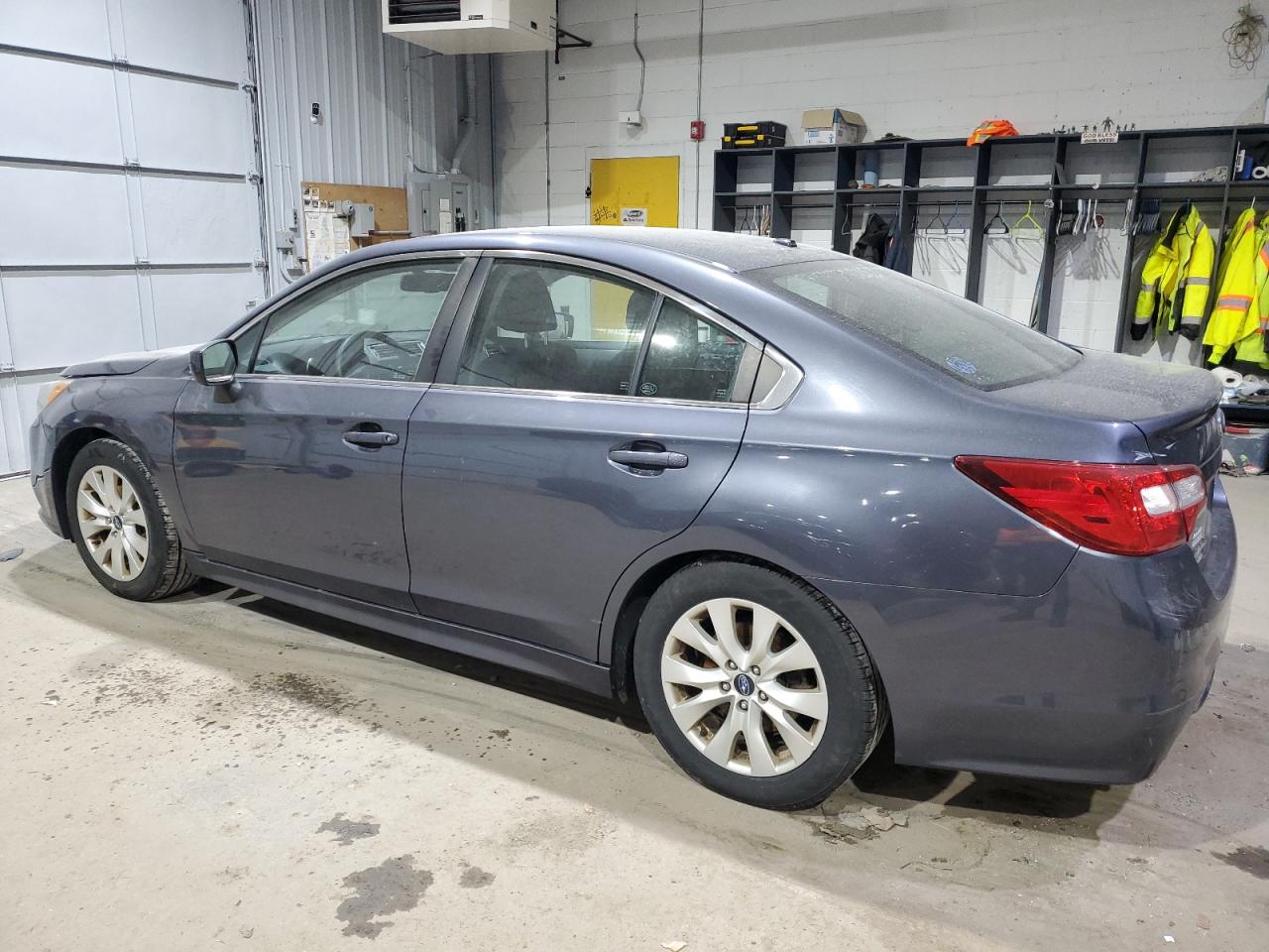 2015 Subaru Legacy - Image 2