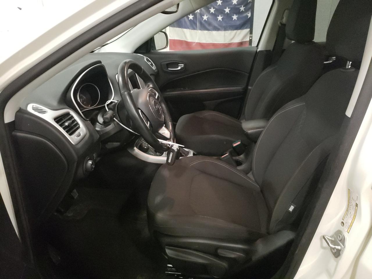 2019 Jeep Compass - Image 7