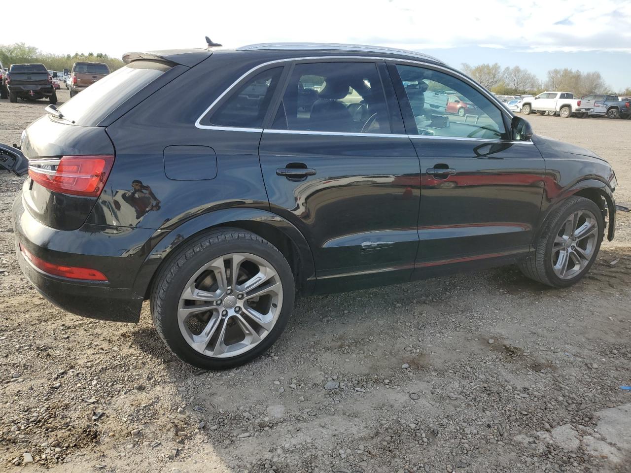 2017 Audi Q3 - Image 3