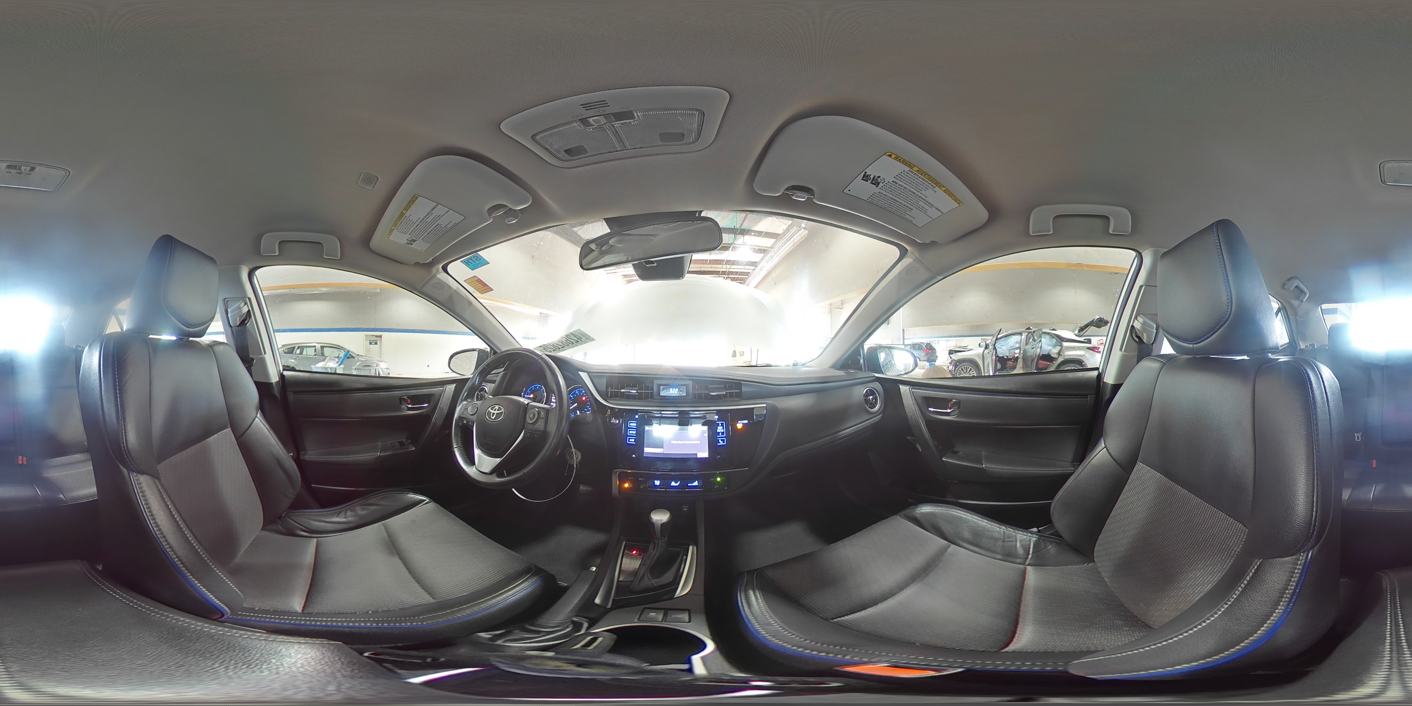 2019 Toyota Corolla - Image 13