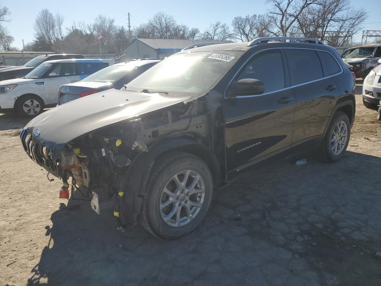 2017 Jeep Cherokee Latitude na sprzedaż w Wichita, KS - Front End
