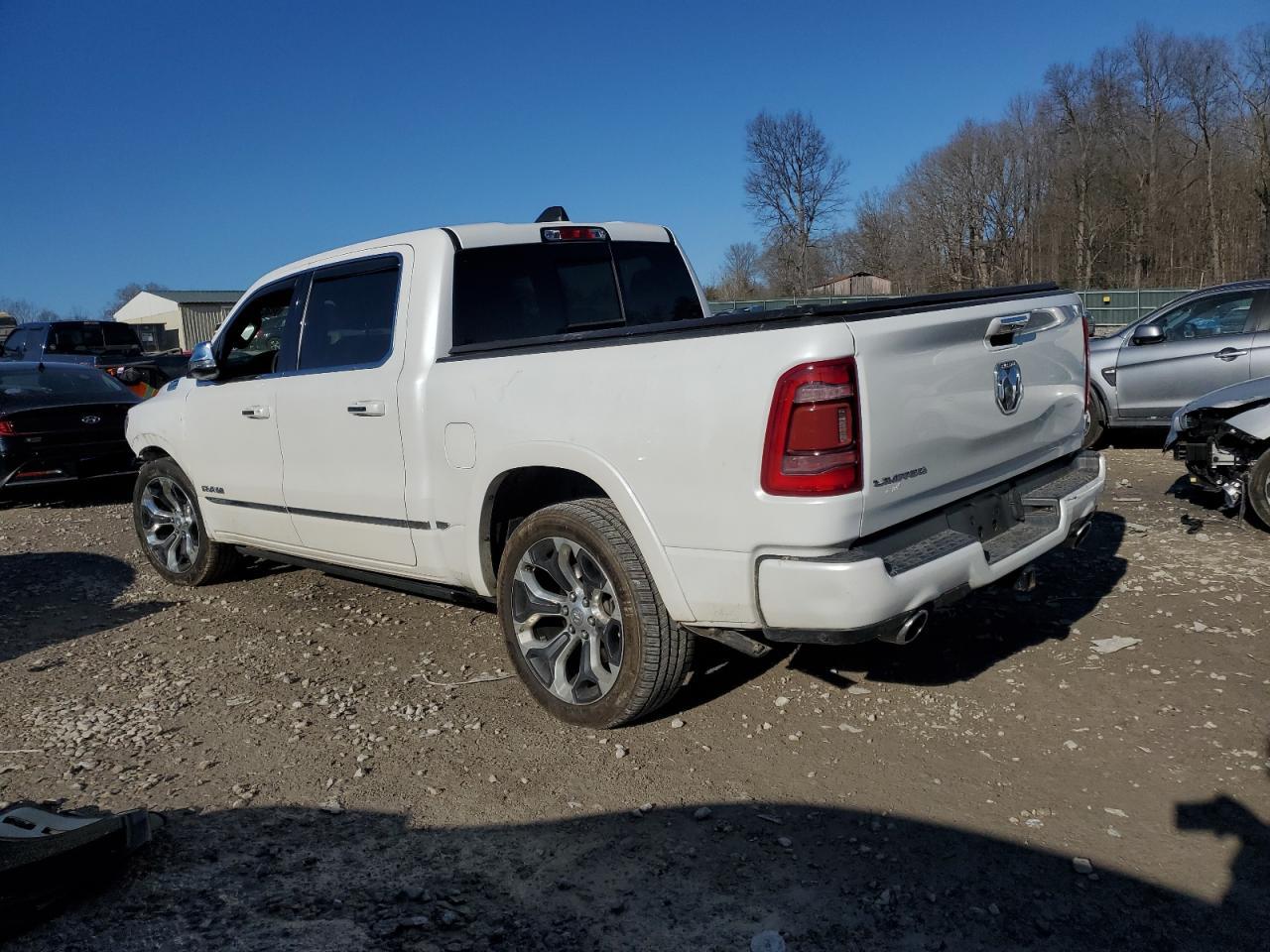 2019 RAM 1500 - Image 2