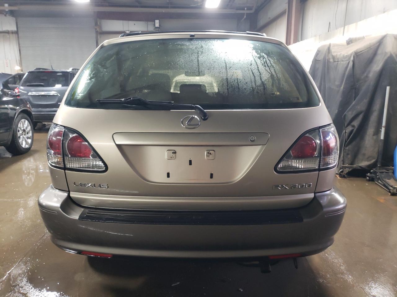 2002 Lexus RX - Image 6