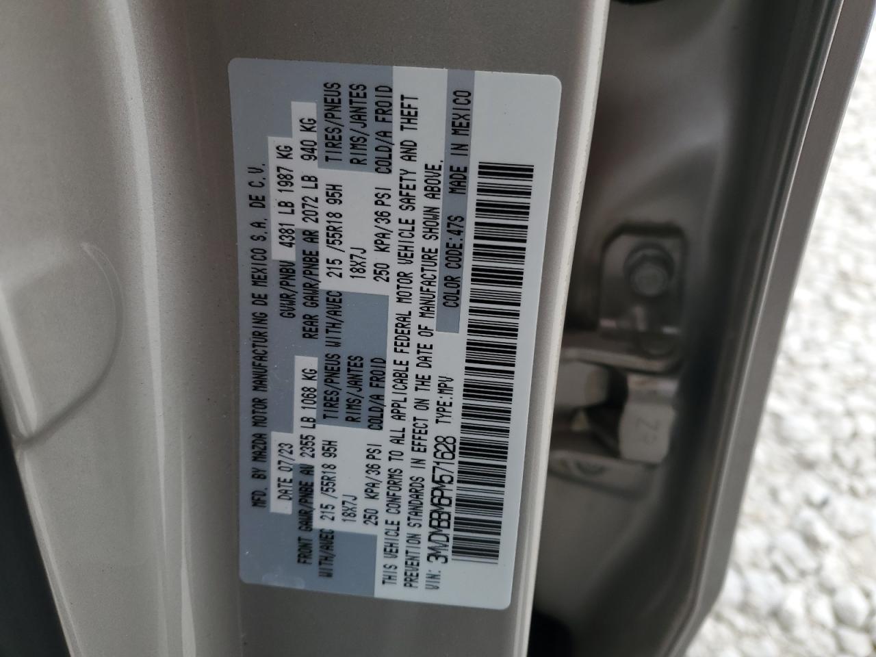 2023 Mazda CX-30 - Image 13