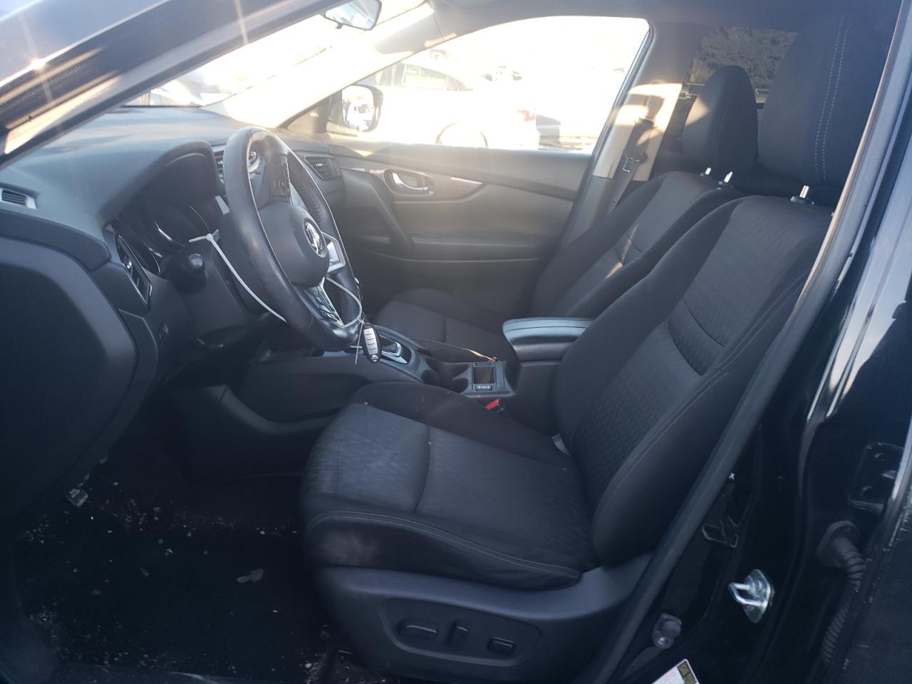 2019 Nissan Rogue - Image 7