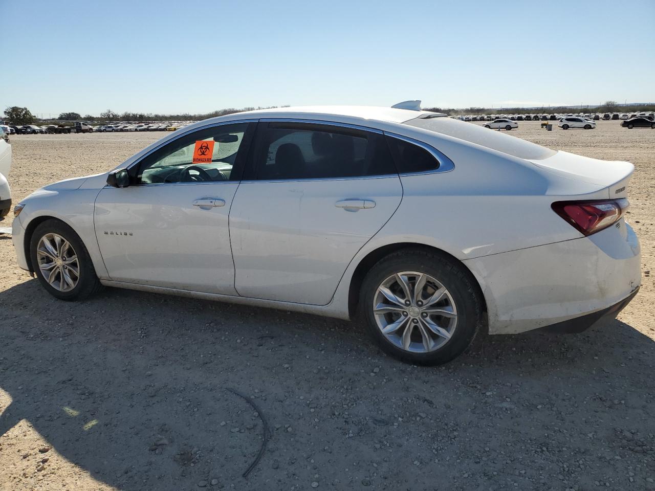 2020 Chevrolet Malibu - Image 2
