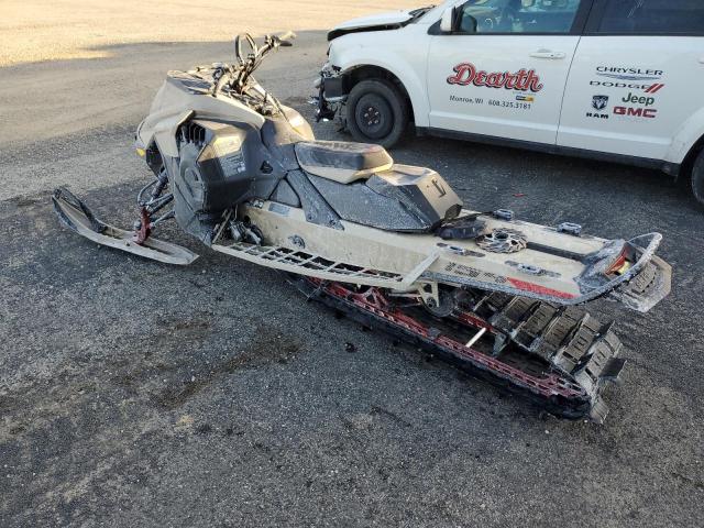 2024 SKI SNOWMOBILE