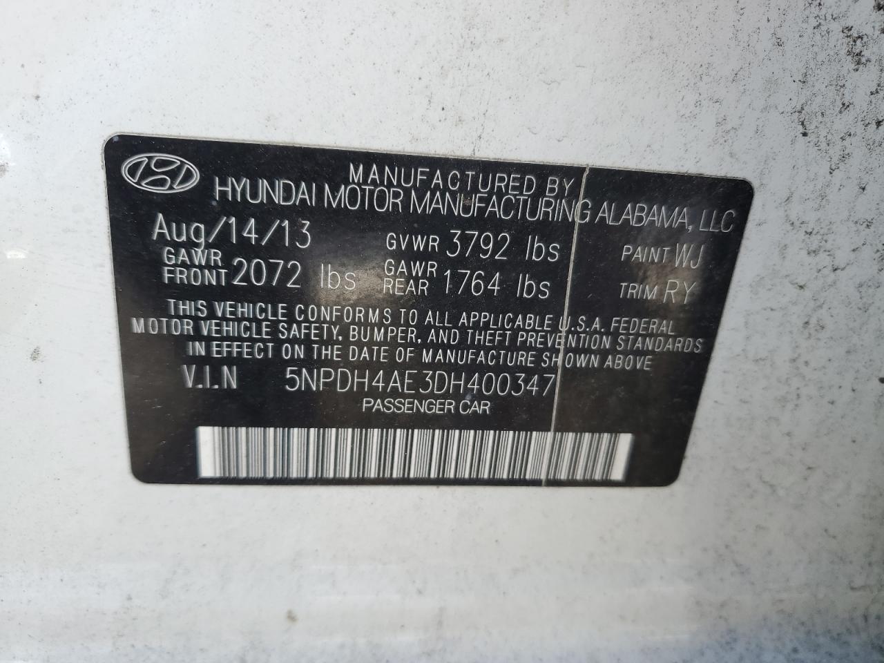 2013 Hyundai Elantra - Image 12