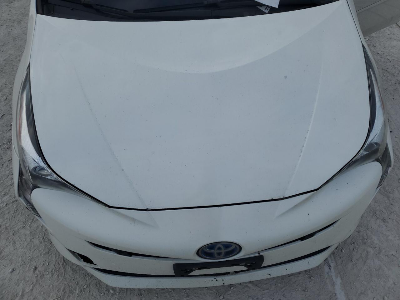 VIN JTDKARFUXJ3545286 2018 TOYOTA PRIUS no.11