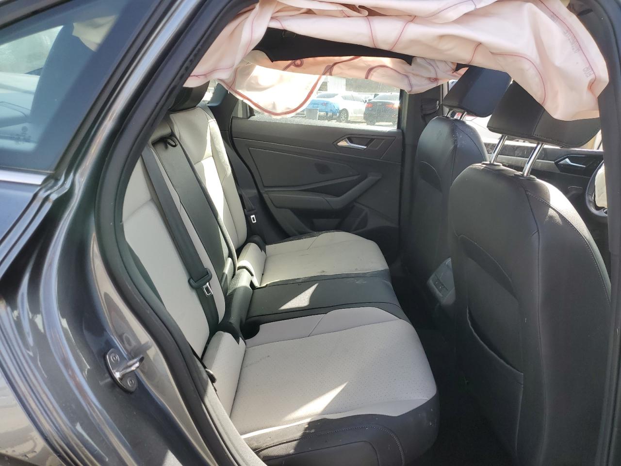 2020 Volkswagen Jetta - Image 10