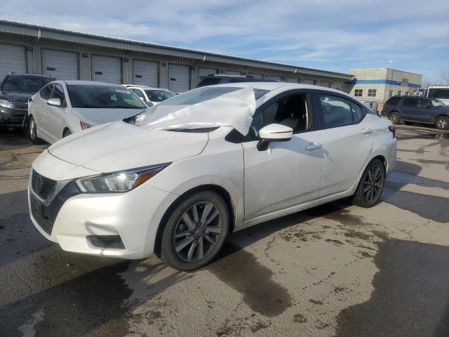 NISSAN VERSA SV 2021