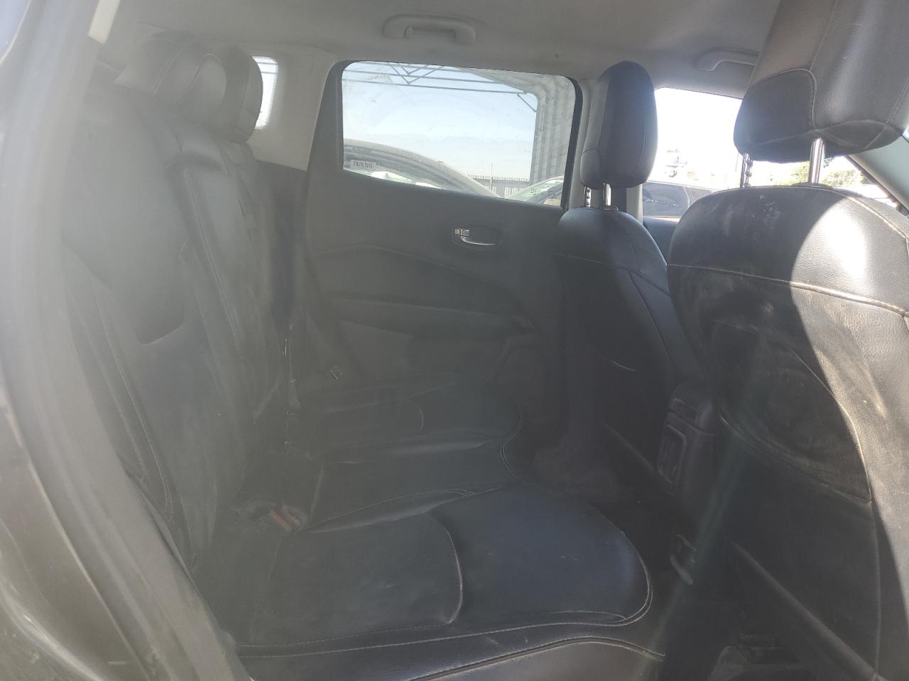 2021 Jeep Compass - Image 11