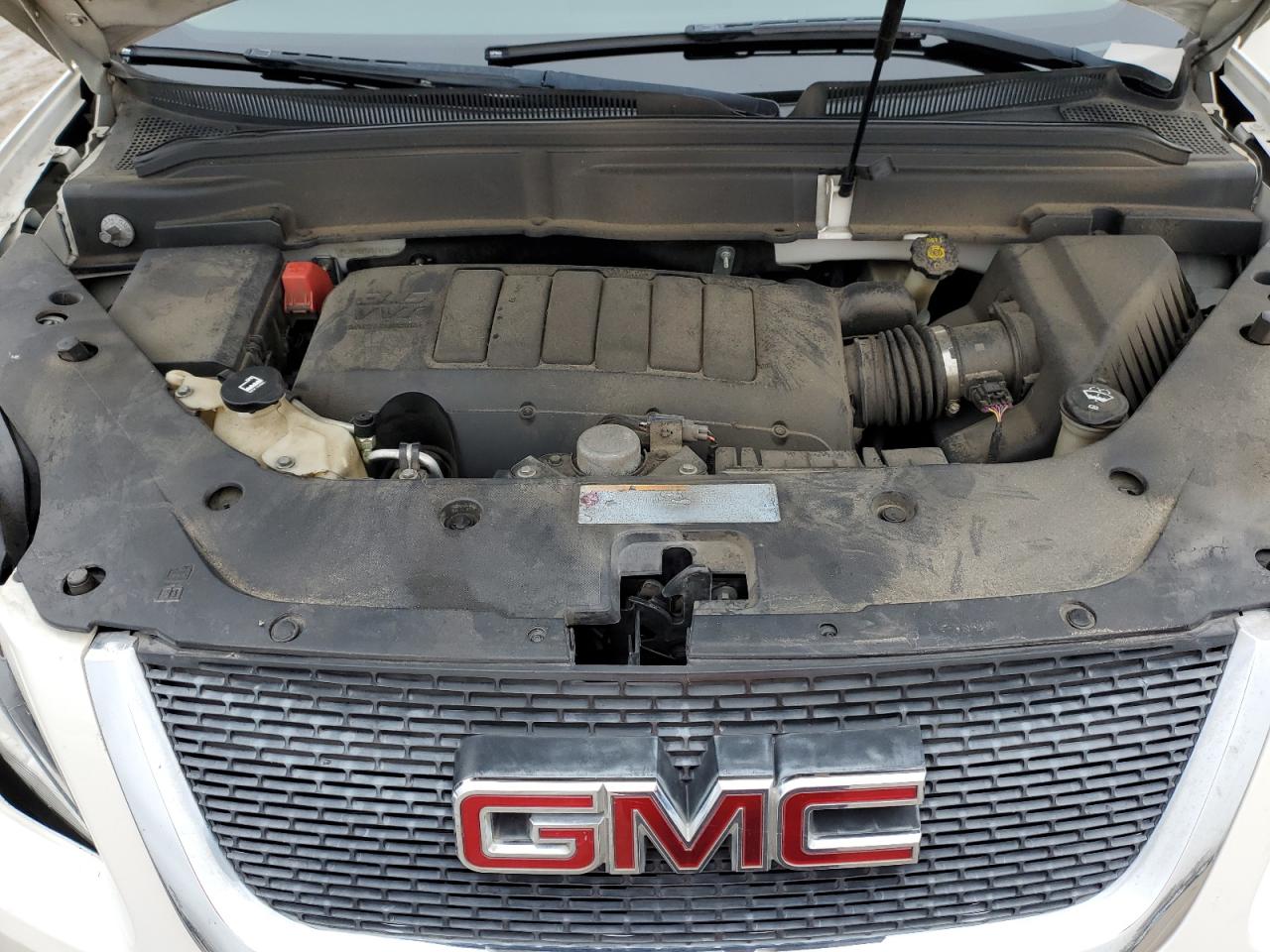 2011 GMC Acadia - Image 14