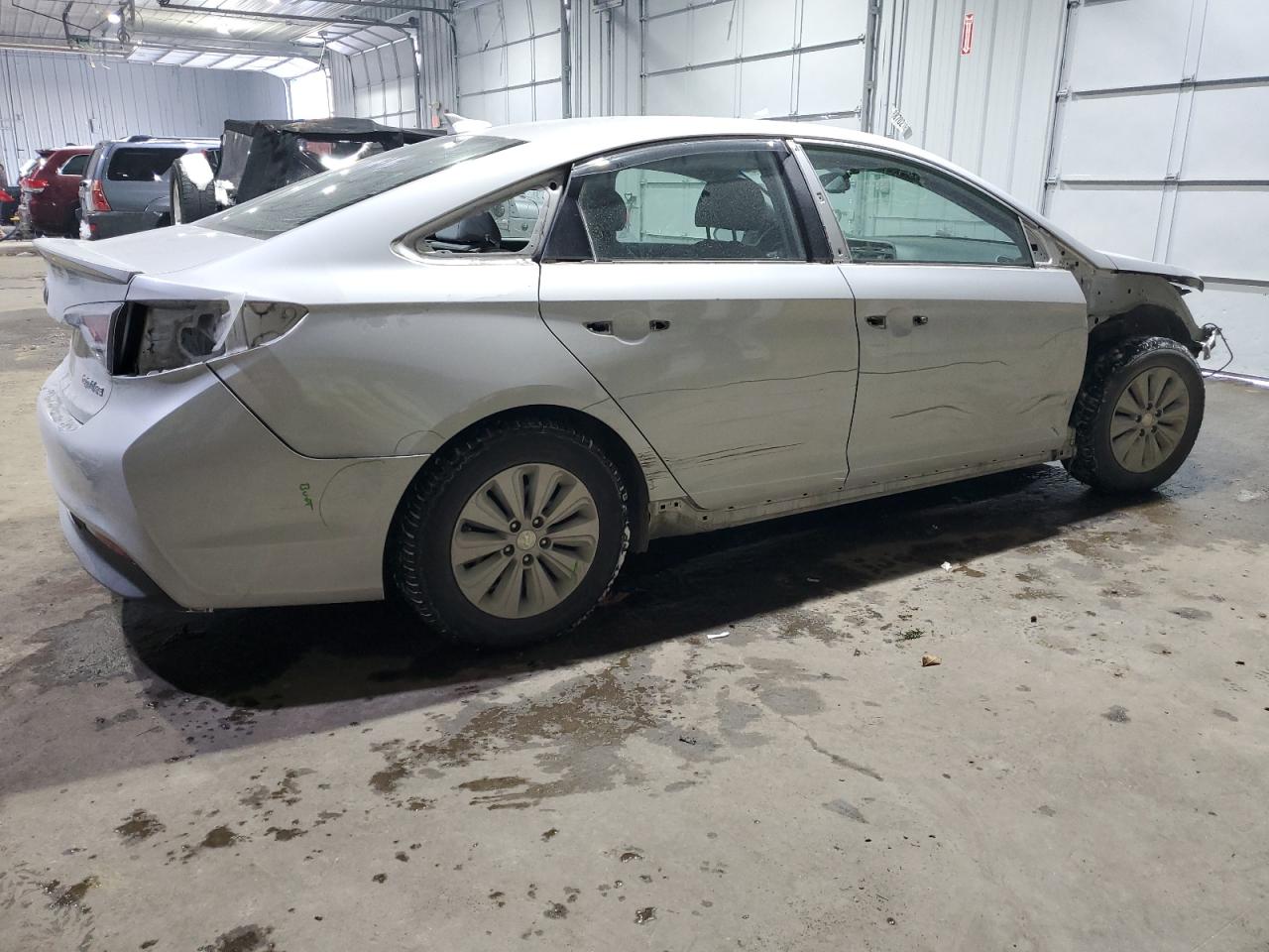 2016 Hyundai Sonata - Image 3