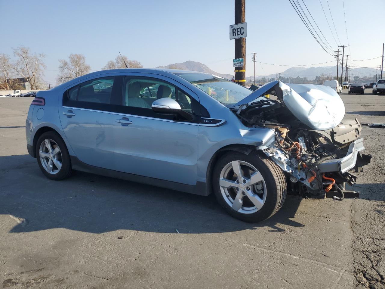 2014 Chevrolet Volt - Image 4