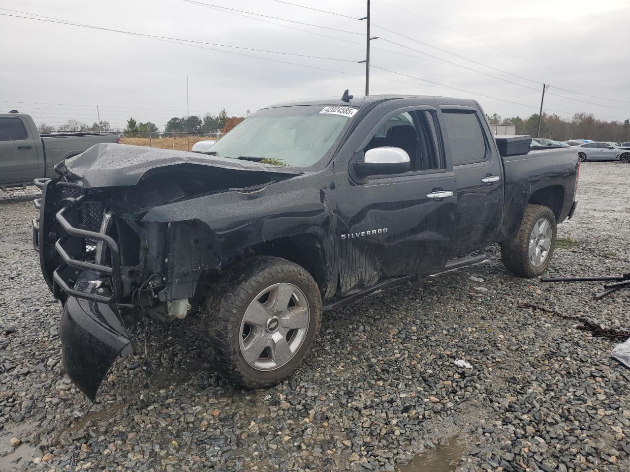 2011 Chevrolet Silverado - Image 1