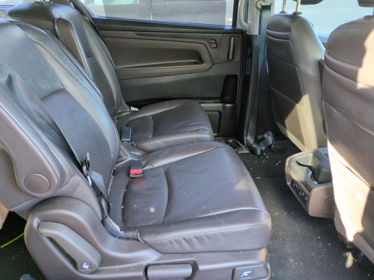 2018 Honda Odyssey - Image 10