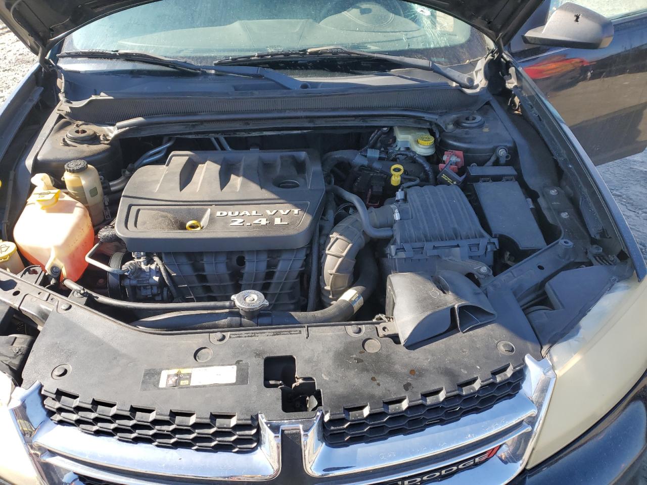 2014 Dodge Avenger - Image 11