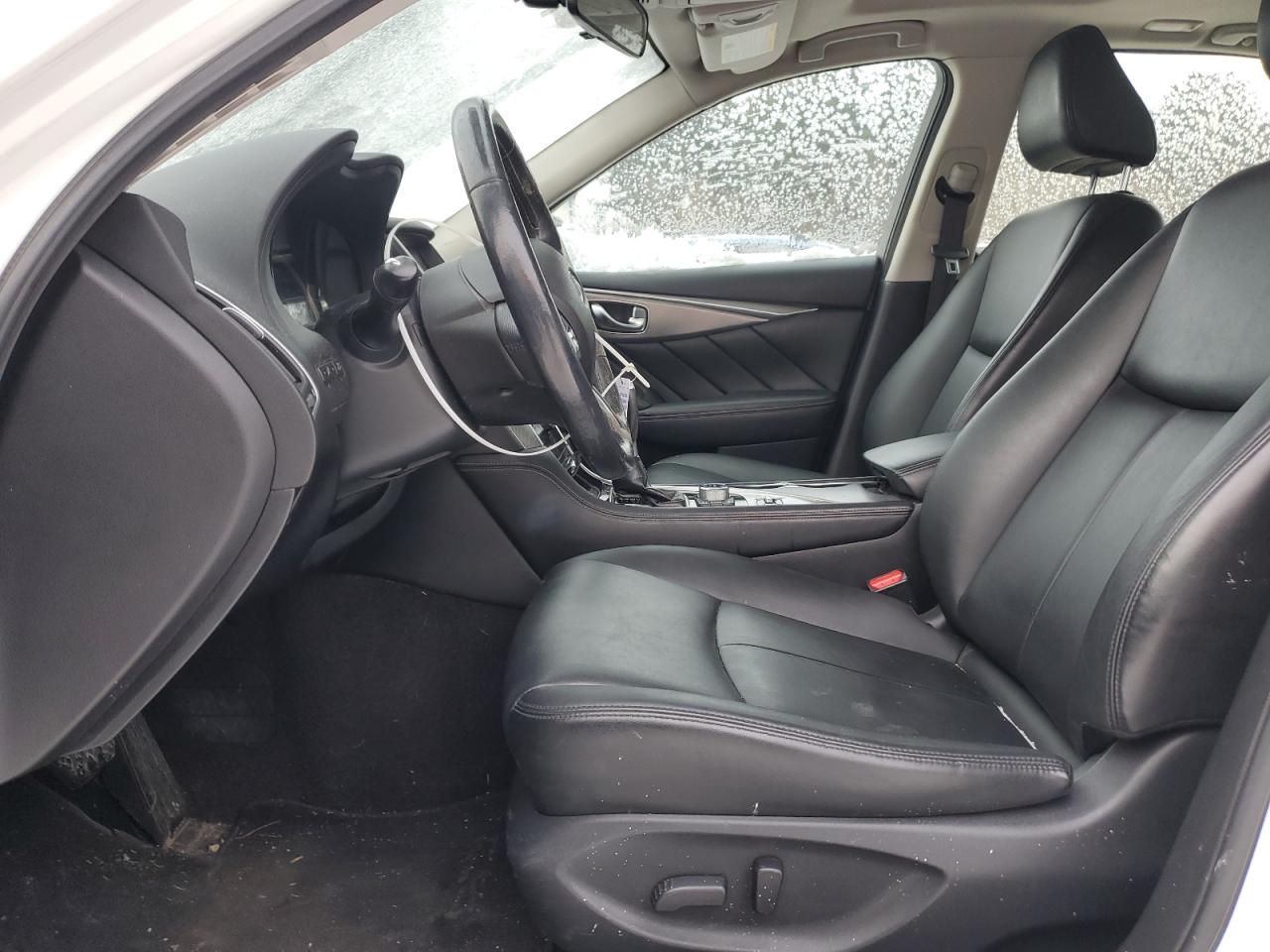 2015 Infiniti Q50 - Image 7