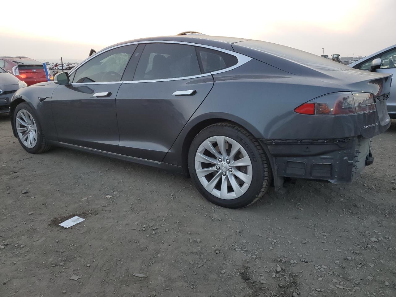 VIN 5YJSA1E19GF175338 2016 TESLA MODEL S no.2