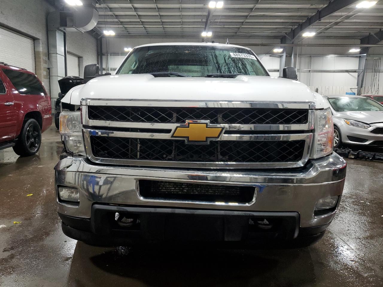 2012 Chevrolet Silverado - Image 5