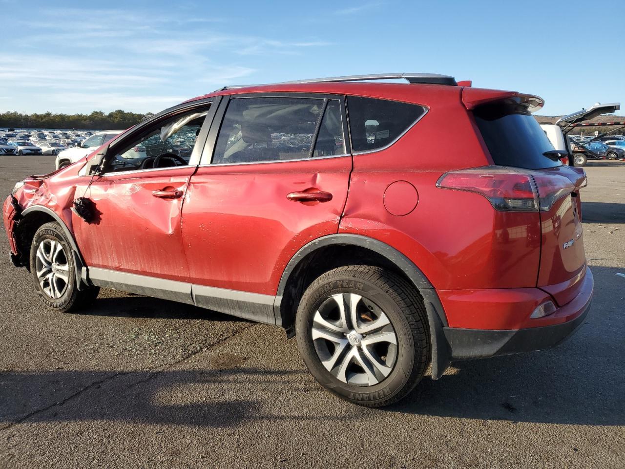 2016 Toyota RAV 4 - Image 2