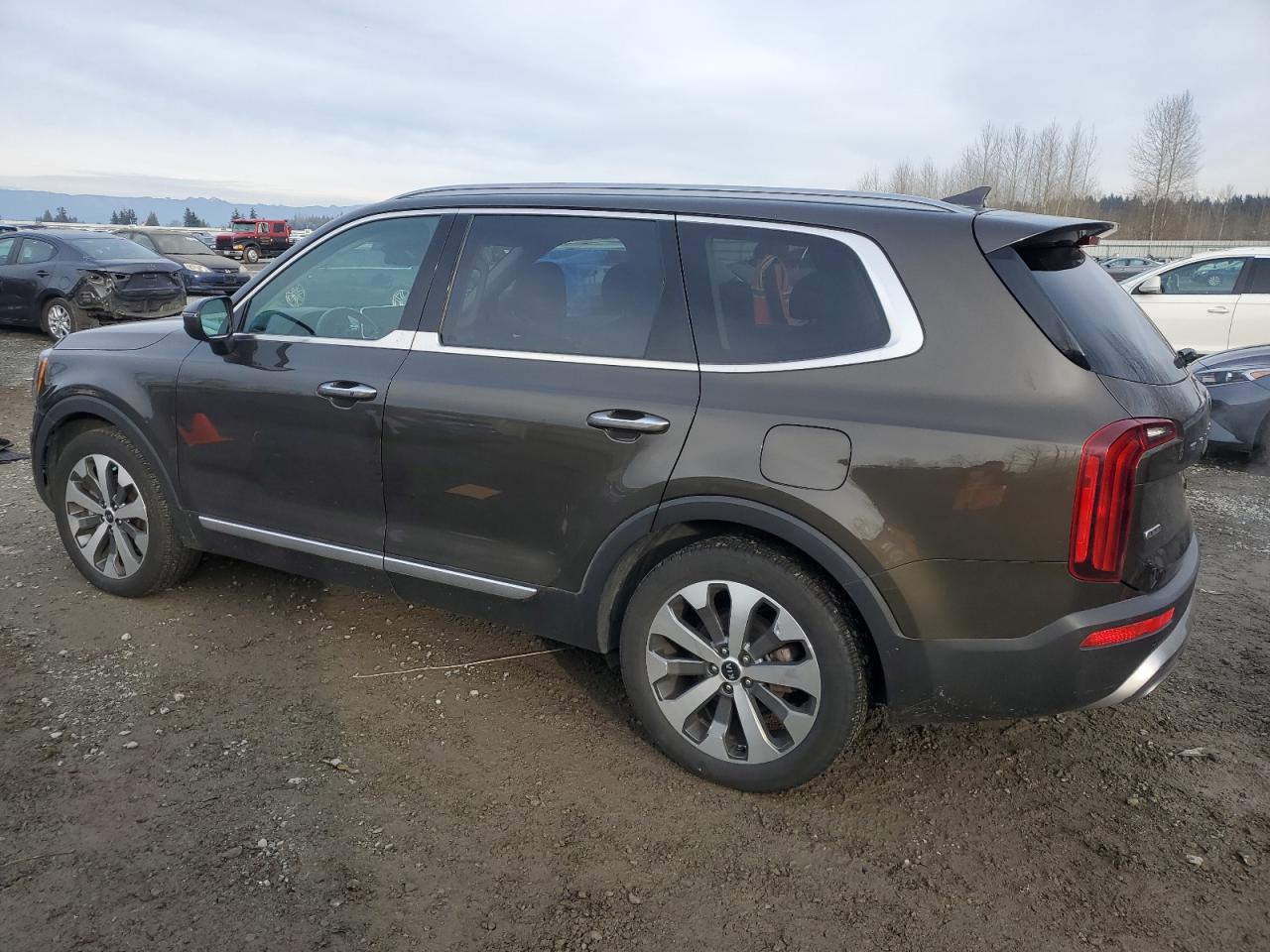 2020 Kia Telluride - Image 2